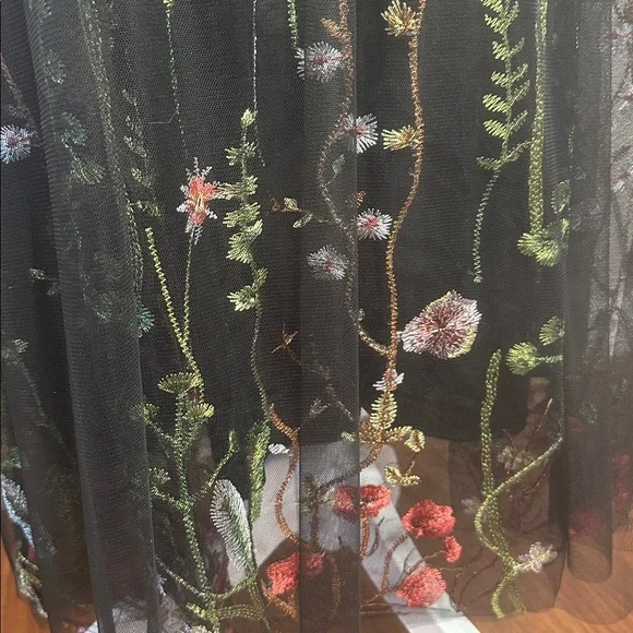 Black Tulle Embroidered Floral Maxi Skirt Romantic Sheer Overlay Boho NWOT Large - Picture 12 of 17